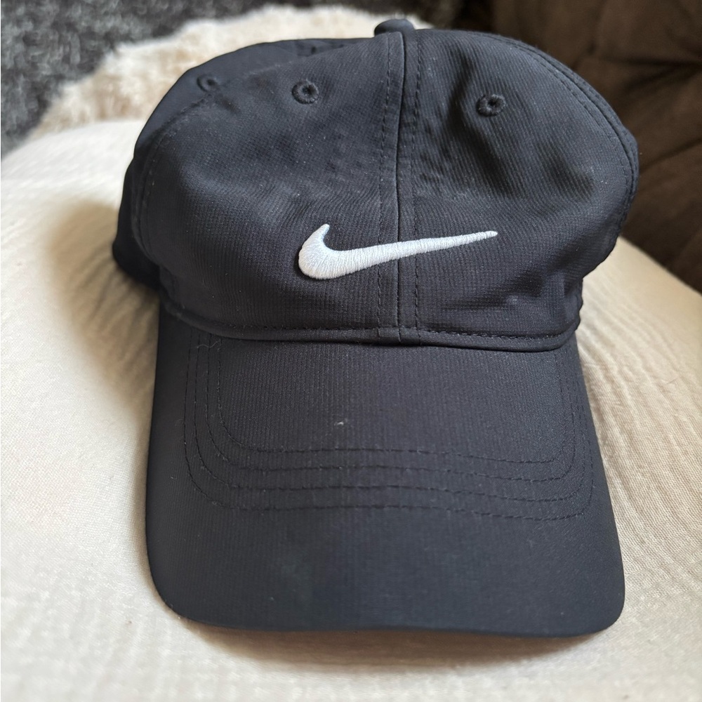 Nike Dri Fit Legacy Hat